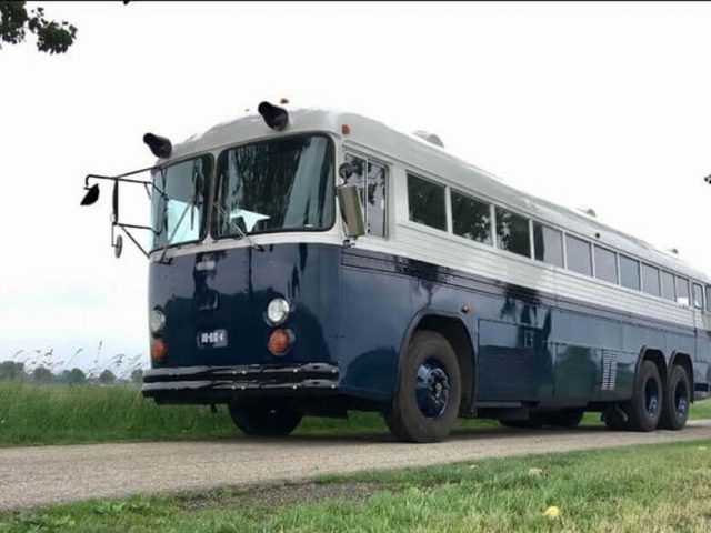 Greyhound bus huren 50 zitplaatsen